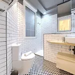 Near Museum Luxury By Next Stop * Bilbao